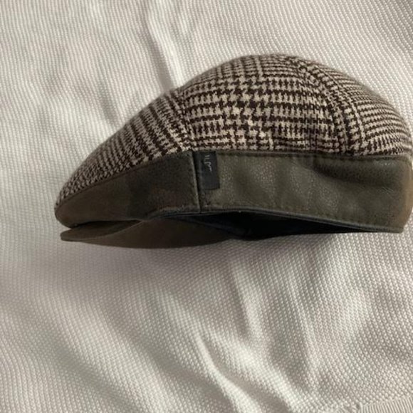 hat - Picture 2 of 4